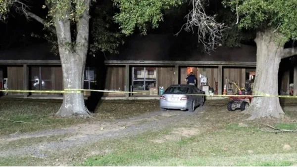 Mulher cega relata desaparecimento do marido e polícia o encontra morto em casa