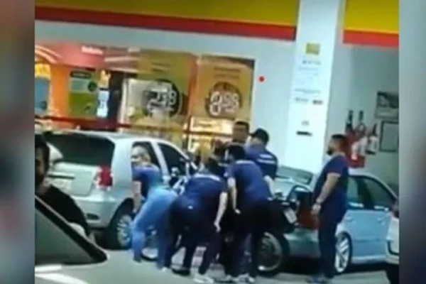 Mulheres dançando