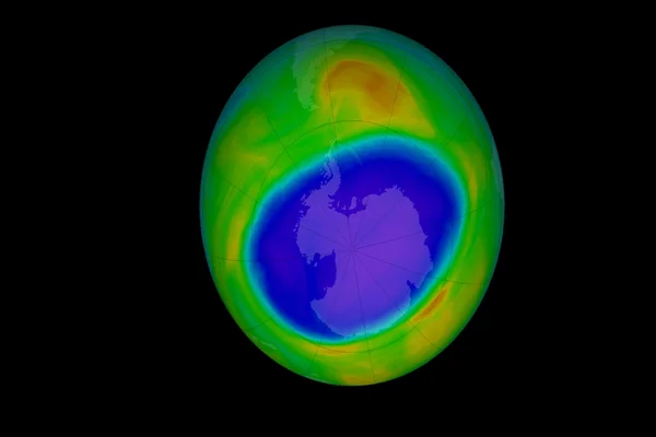 Buraco de ozônio na Antártica atinge seu maior tamanho