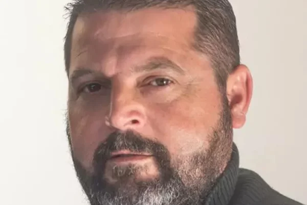 Poeta e escritor gaúcho Marco Vasques, que desapareceu em Santa Catarina - Metrópoles