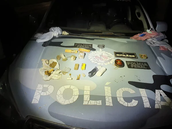 Detenta é flagrada com porções de maconha ao retornar de Saidão no DF