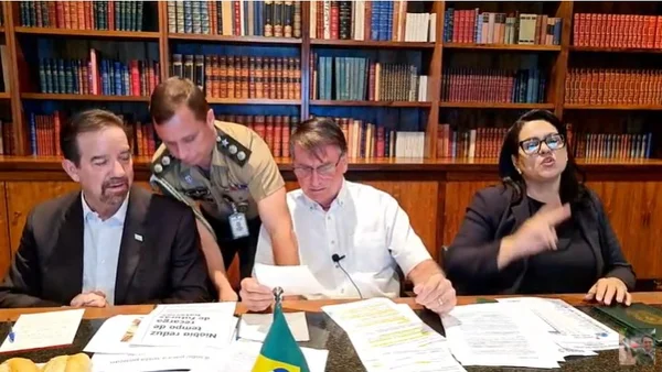 Bolsonaro em live