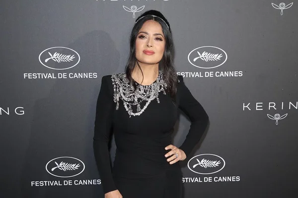 Salma Hayek e Owen Wilson serão protagonistas do novo filme da Amazon