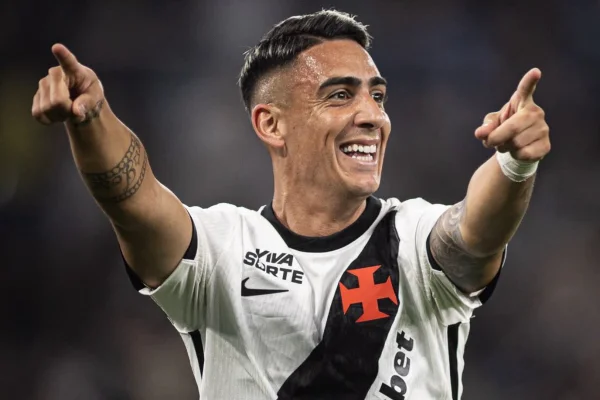 Vasco não é eliminado pelo Fluminense na Copa do Brasil desde 2000