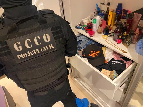 Polícia mira patrimônio de R$ 17 milhões do Comando Vermelho