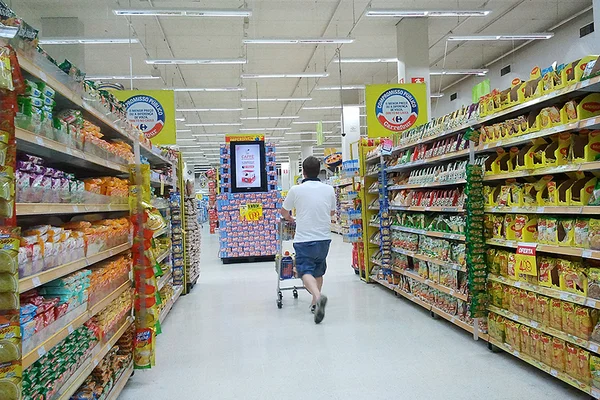 Alimentos subiram 8,62% e tiveram maior impacto sobre inflação em 2016
