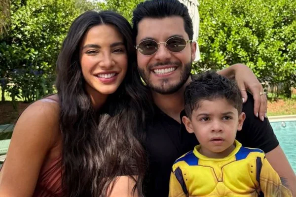 Pedido de Léo comove noiva de Murilo Huff: “A gente atrasa tudo”