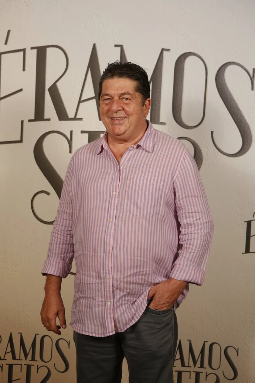 Stepan Nercessian pede ajuda para aumentar o número de seguidores Stepan Nercessian pede ajuda para aumentar o número de seguidores