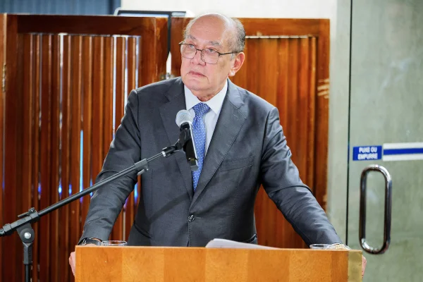 Gilmar devolve vista e ação sobre Ficha Limpa será julgada em setembro