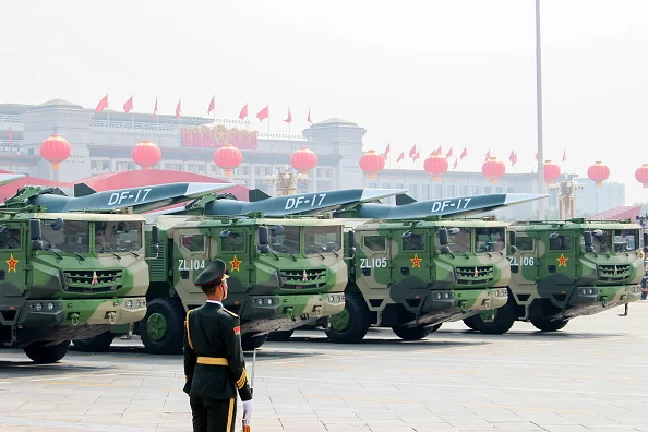 China testa armas hipersônicas