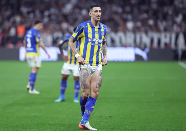 Foto colorida de Di Maria - Metrópoles