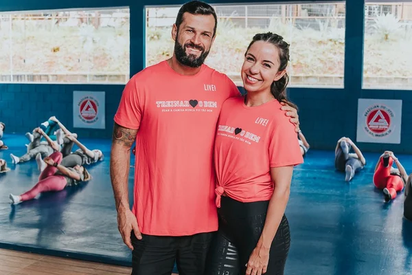 Wallison Maia e Flávia Botelho