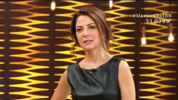 Ana Paula Padrão irritada
