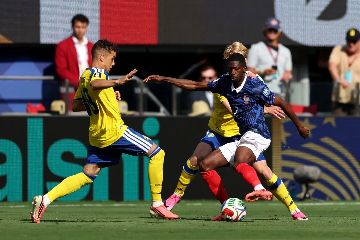 França e Suécia se enfrentam pelos 16 avos de final da Copa do Mundo França e Suécia se enfrentam pelos 16 avos de final da Copa do Mundo