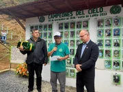 Chapecoense visita memorial do acidente Chapecoense visita memorial do acidente