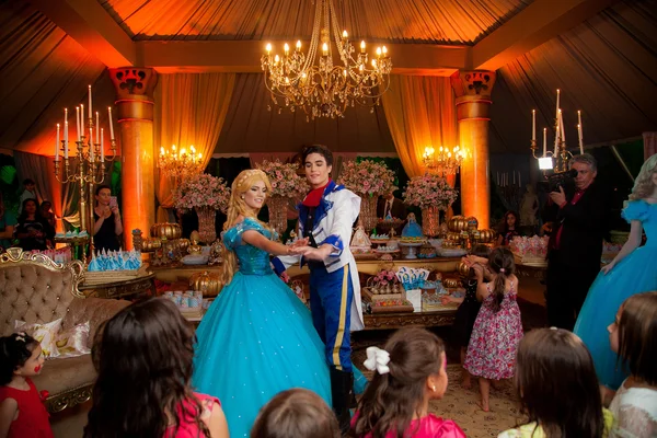 Isabela Lira e Arthur Cezar celebram os 6 anos de Victória - imagem 30 Isabela Lira e Arthur Cezar celebram os 6 anos de Victória - imagem 30