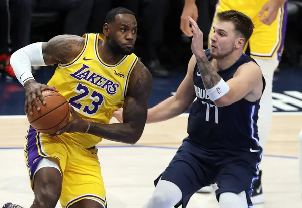 Rodada de Natal da NBA: confira os destaques e onde assistir a maratona de jogos