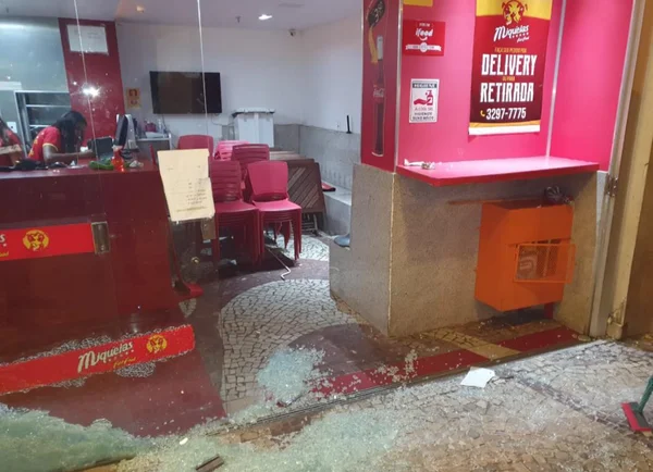 Prisão em Águas Claras
