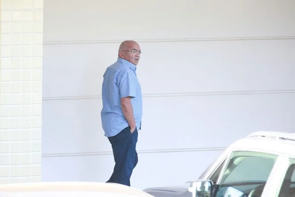 Vigilante: “Enquanto Dirceu é preso, Moro confraterniza com tucanos”