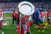 Pelo clube, Igor Paixão conquistou a Eredivisie de 22/23