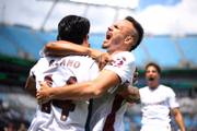 Fluminense abriu o placar no início do jogo Fluminense abriu o placar no início do jogo