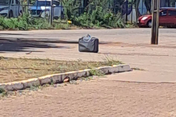 Mala abandonada Asa Sul