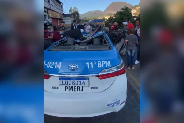 Vídeo. PM morre em acidente com viatura, caminhão, carro e bicicleta