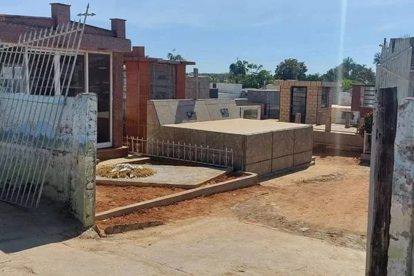 cemitério de piranhas, em goiás, está superlotado e não tem espaço para novos sepultamentos