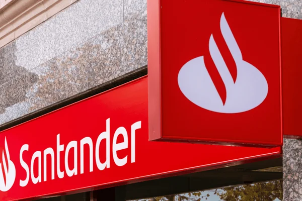 Funcionária do Santander de Miguelópolis é acusada de desvia milhões de reais de contas de idosos