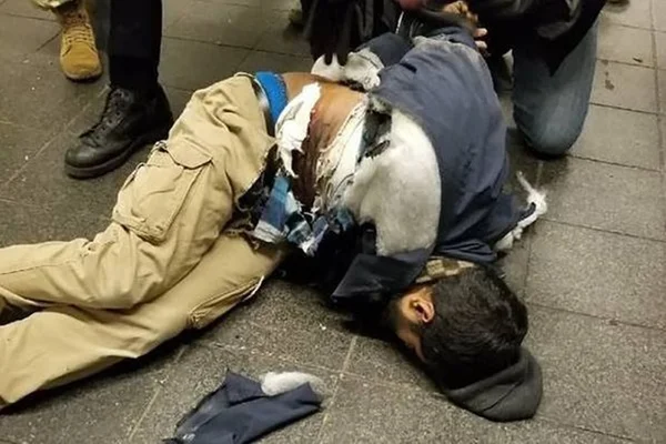 Autor de explosão em NY é indiciado por apoio ao terrorismo