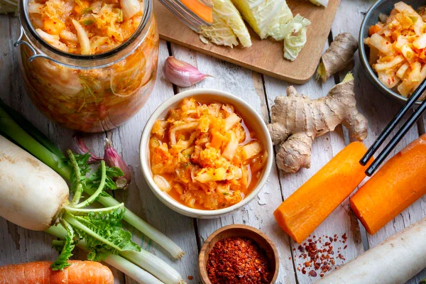 Foto colorida de um kimchi - Metrópoles