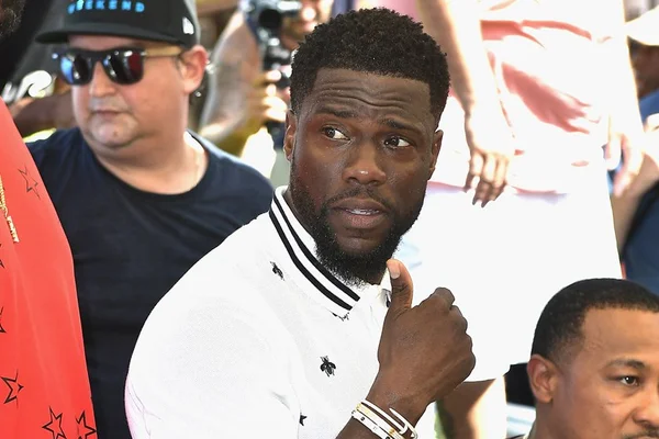 Foto colorida de Kevin Hart - Metrópoles