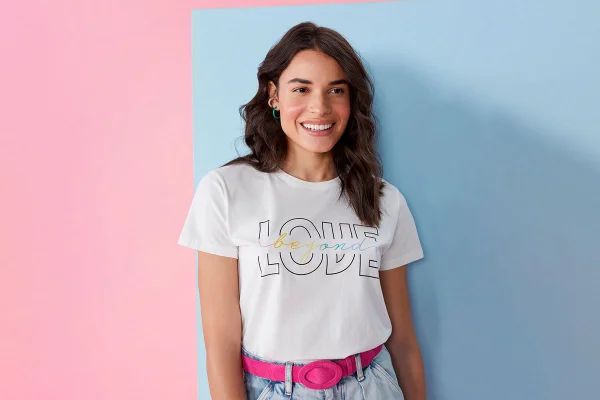 Campanha da Amaro em prol do Orgulho LGBTQIA+