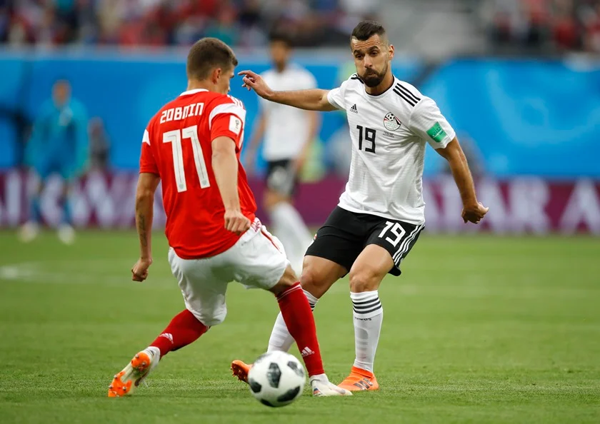 Os anfitriões venceram o primeiro compromisso no Mundial por 5 x 0, contra a Arábia Saudita Os anfitriões venceram o primeiro compromisso no Mundial por 5 x 0, contra a Arábia Saudita