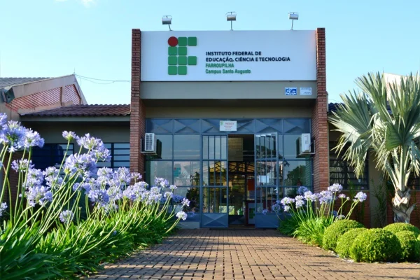 Servidora de instituto federal é investigada pela PF por fraudar contrato