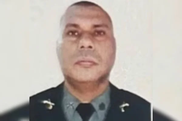 Imagem colorida, Sargento da PM de folga é morto a tiros após reagir a assalto no Rio - Metrópoles