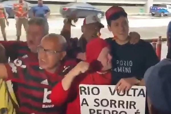 Pedro é aprovado em exames do Flamengo e anima torcida: “Evoluiu”