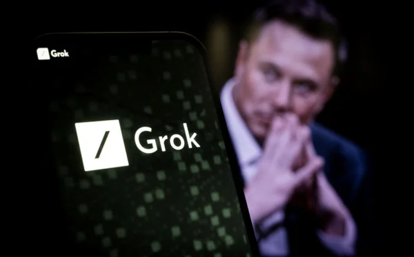 Elon Musk expande Grok e amplia disputa com ChatGPT de Sam Altman - Metrópoles