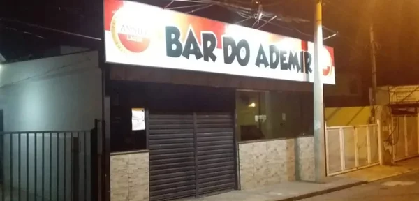 Bar do Ademir, onde ocorreu episódio racista em Campinas