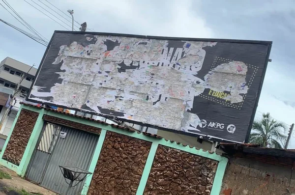 goias outdoor bolsonaro genocida goiania
