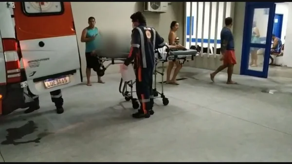 Crianças foram levadas inicialmente para o Cras de Saracuruna e depois para o Hospital Adão Pereira Nunes