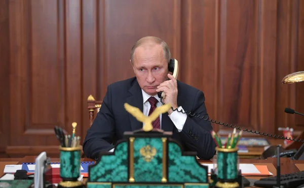 Imagem colorida mostra Vladimir Putin - Metrópoles