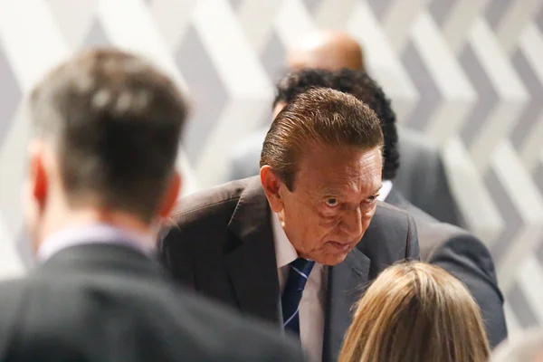 Lava Jato denuncia Edison Lobão por contratos da Transpetro