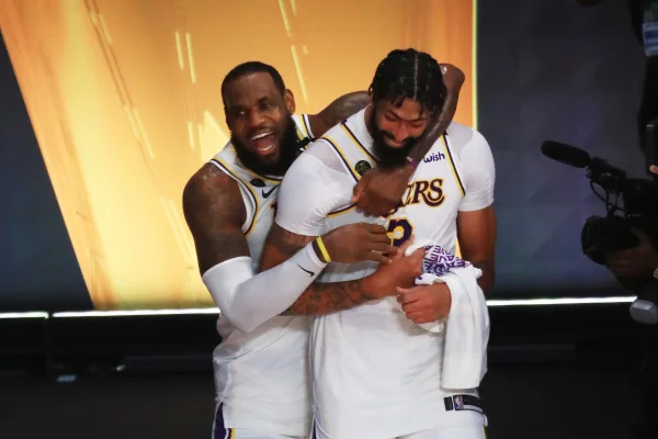 Como o Lakers montou o time campeão da temporada 2019/20 da NBA