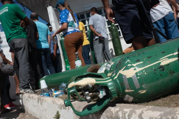 Há um ano, doentes com Covid morriam em Manaus sem oxigênio. Relembre