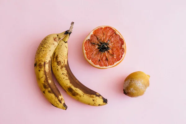 banana, laranja e limão estragados