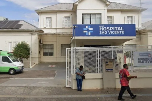 Frente de hospital de caridade são vicente de paulo
