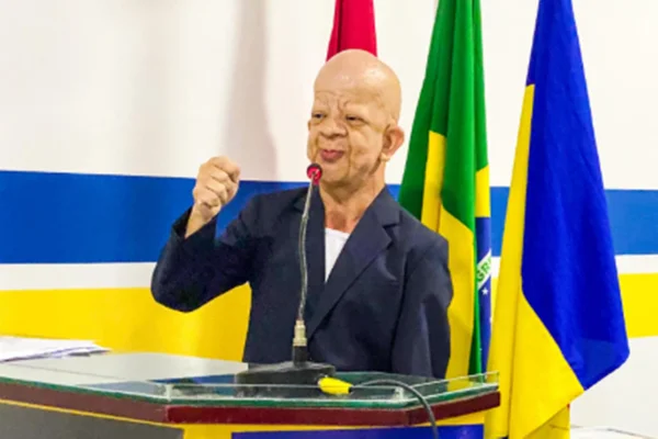 imagem colorida de bruno diferente, influenciador e ator pornô que será candidato a deputado pelo PL, no Pará