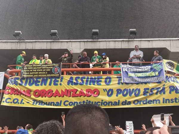 SP: após discurso de Bolsonaro, manifestantes pedem intervenção militar