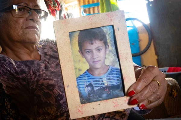 Mãe de jovem que morreu em UPA após tomar analgésico: “Quero a verdade”